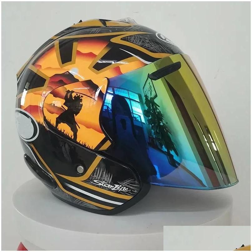 With Gold Visor