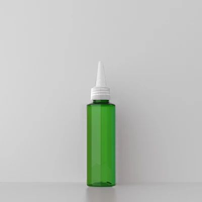 bouteille verte en plastique transparent