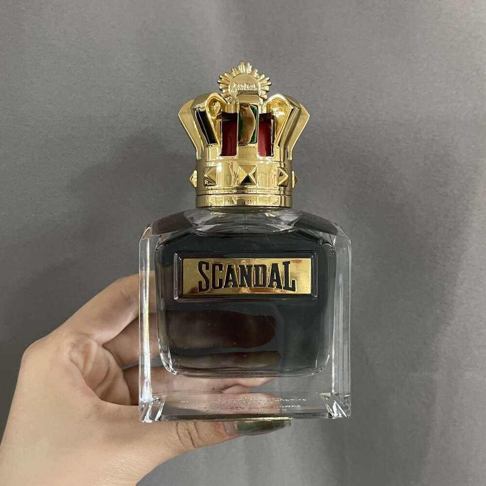 Perfumy skandali Crown#039;