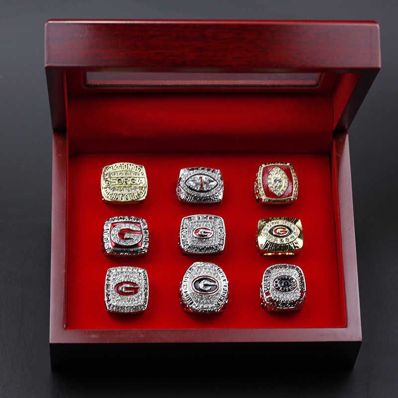 9 Rings + Wooden Box