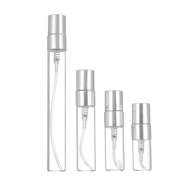 Bouchon argenté de bouteille transparente de 2 ml