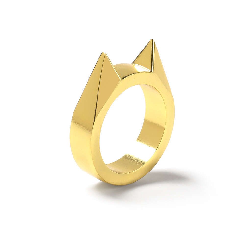 Defense Spike Ring - Gold