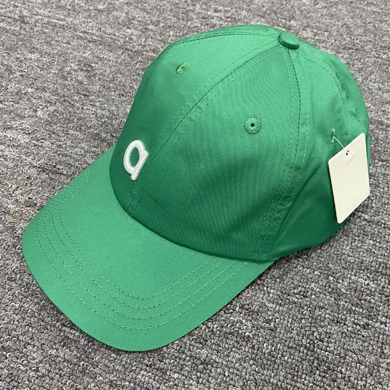 녹색 모자