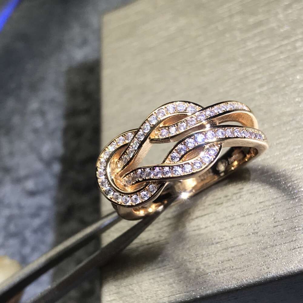 Rose Gold Full Diamond 8-shaped Buckle