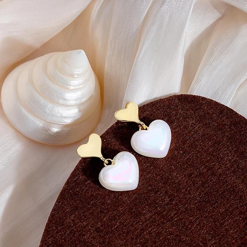 Kina 02Ear Studs