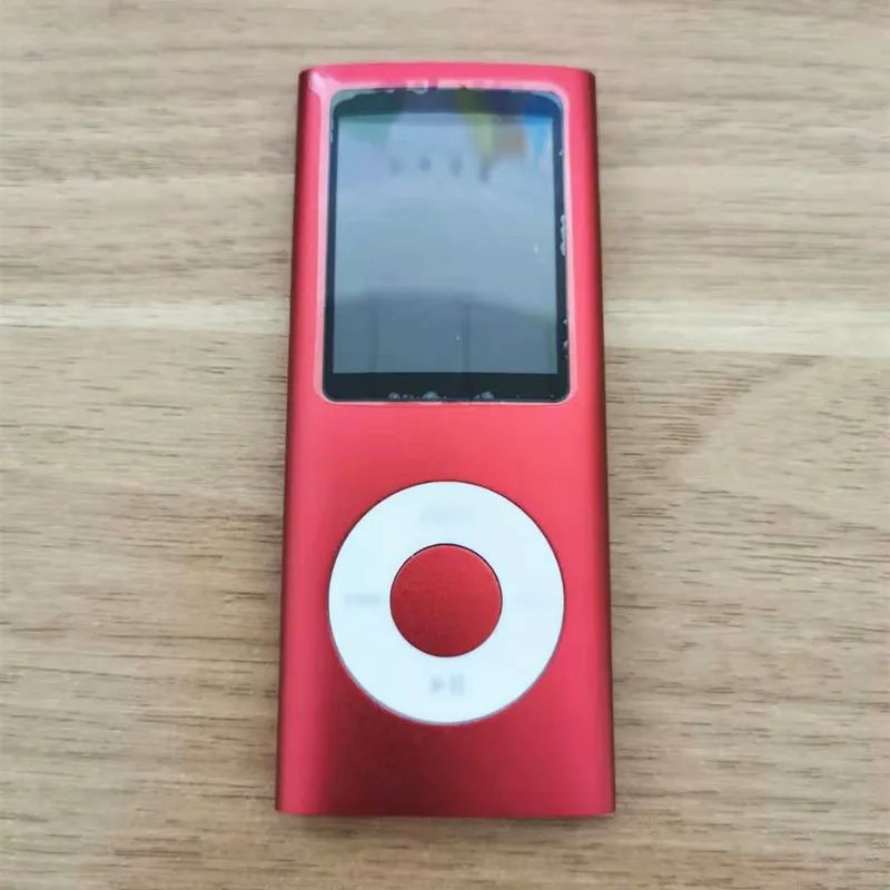 Red-16 GB.