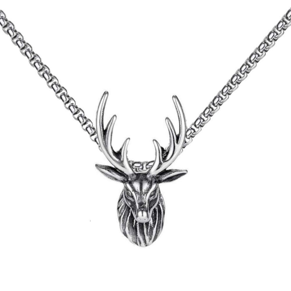 Deer Head with Stainless Steel Chain