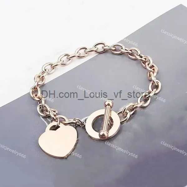 Bracelet en or rose