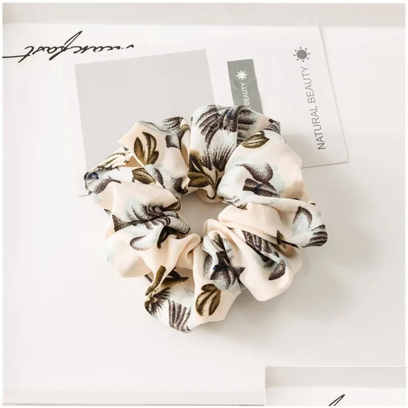 Beige Scrunchie размер подходит всем