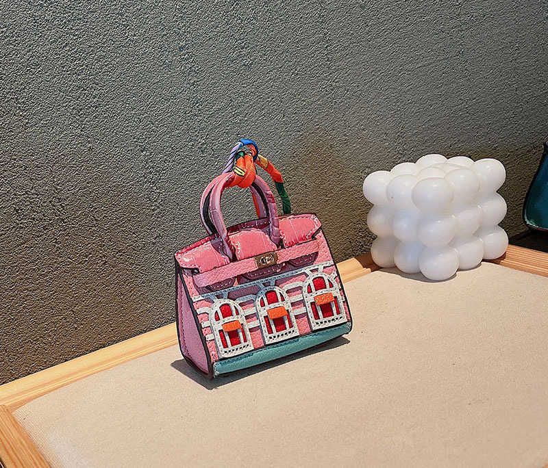 Renkli pembe küçük ev çantası