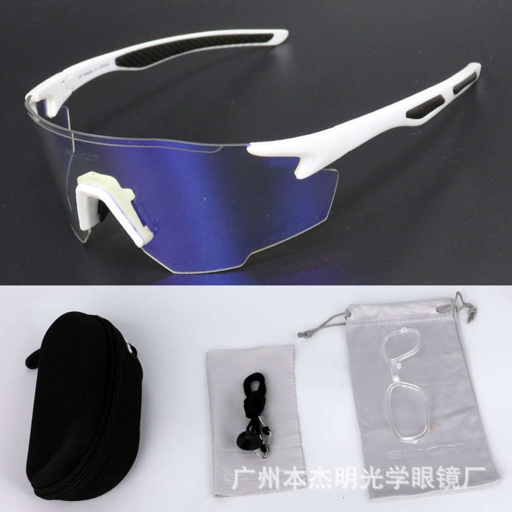 E0605 White frame color changing blue