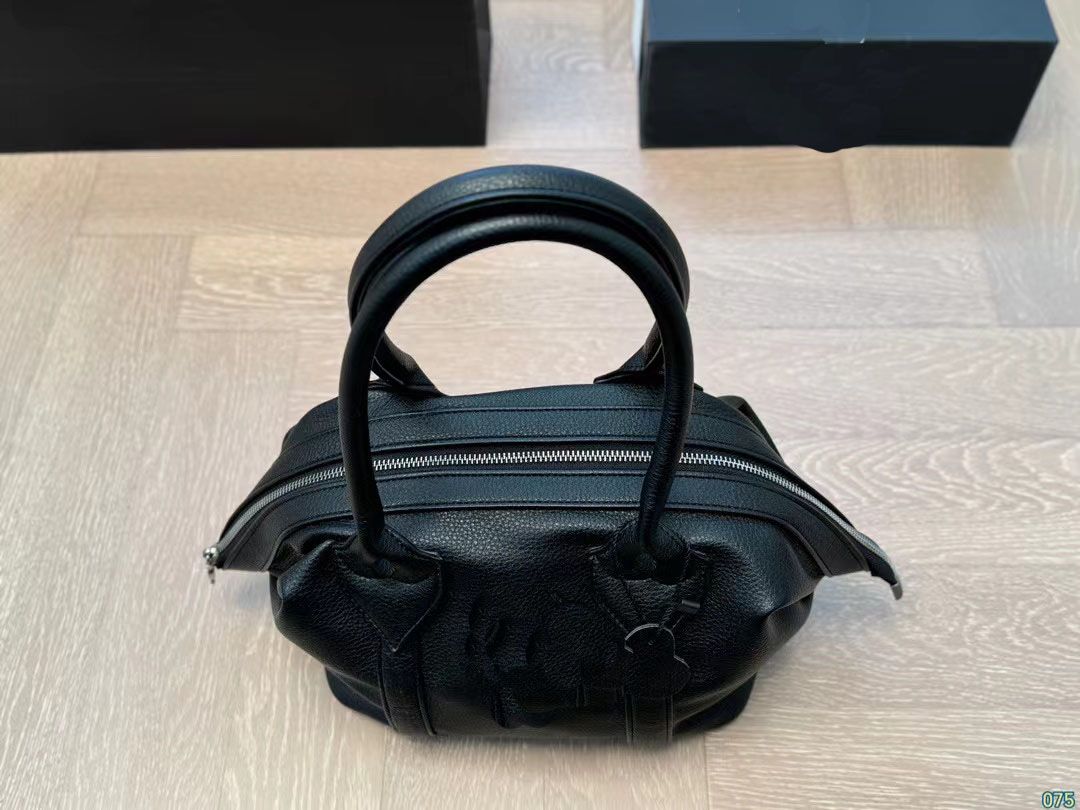 2024 new Crescent pouch new satchel Latest Shoulder Bag Original Luxury Designers monog Handbags Fashions Steamer classicsHand-held Handbag Fashion Brandsr Bags