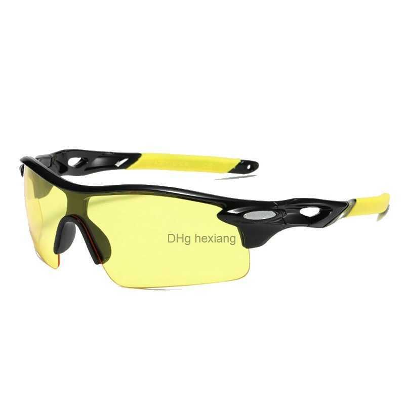 Black-yellow Frame-through