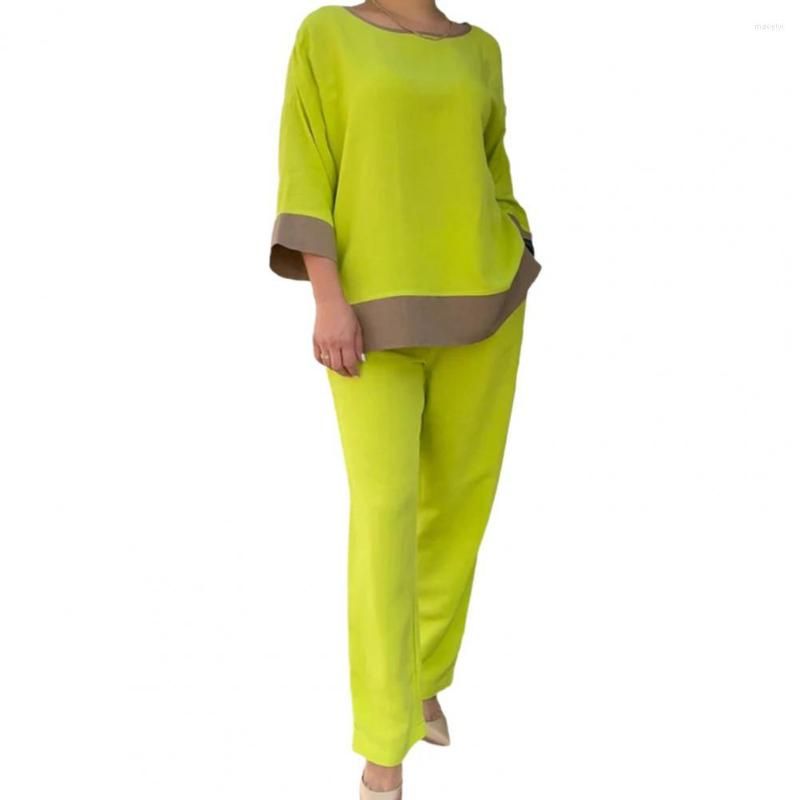 Jaune fluorescent