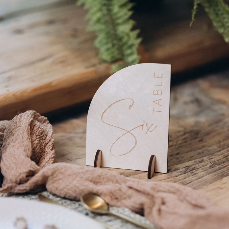 Table en bois naturel One-Twenty