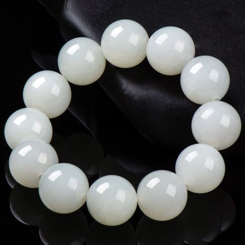 White Jade Armband 18mm