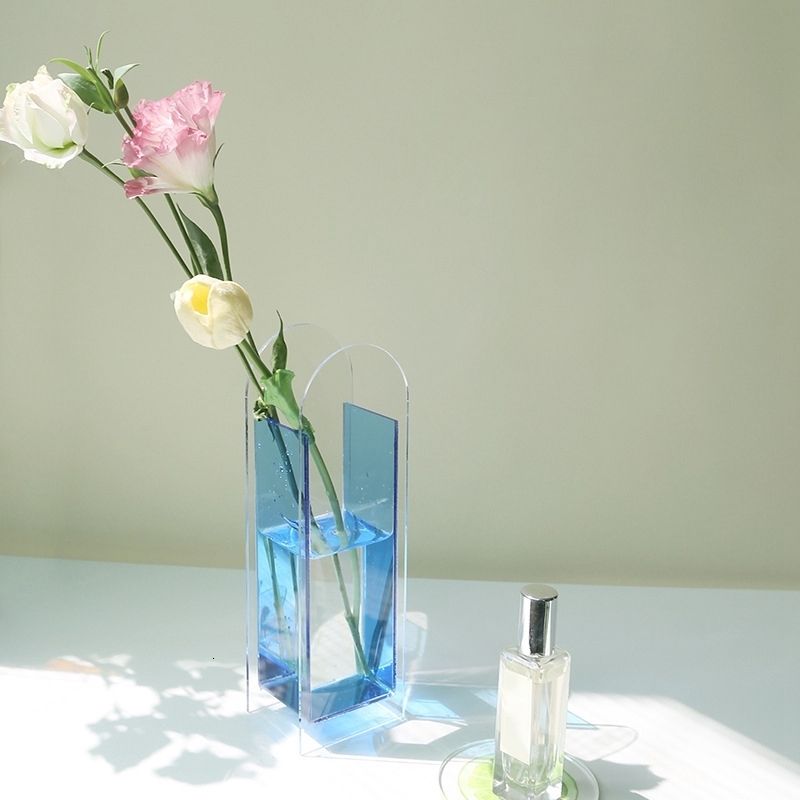 Vase de fleurs bluea