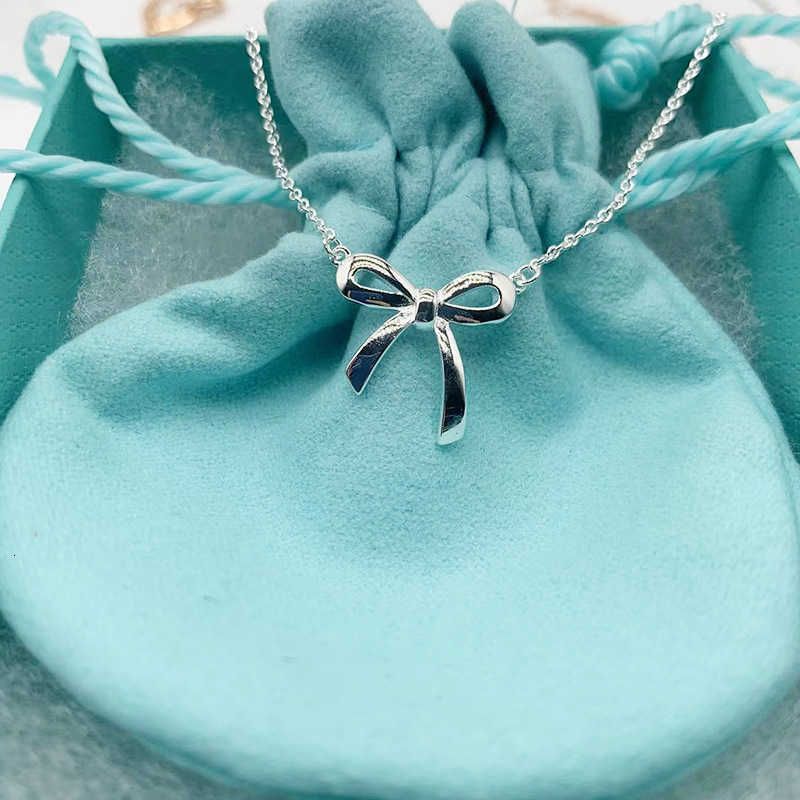 Bow Necklace Silver (no Diamond)