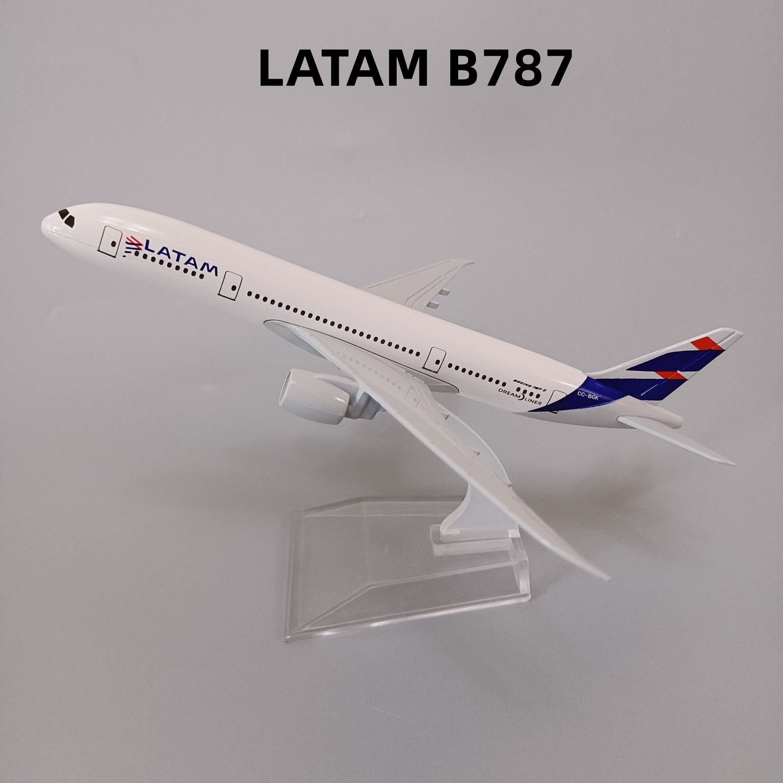 Latam B787