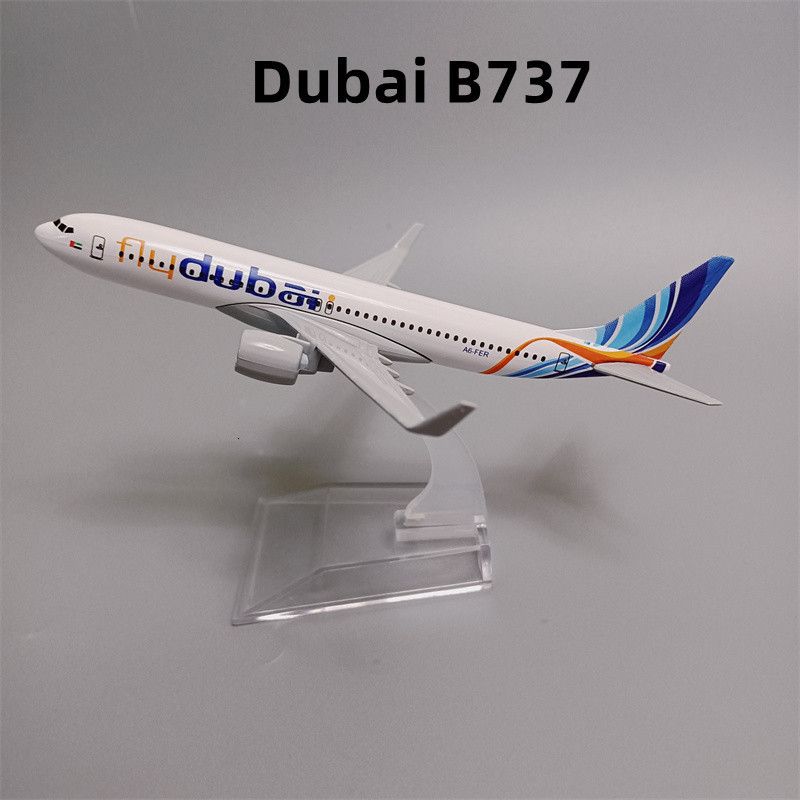 Dubaj B737.