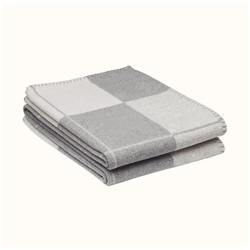 Light Gray Stripe-135 X 170Cm (750G)