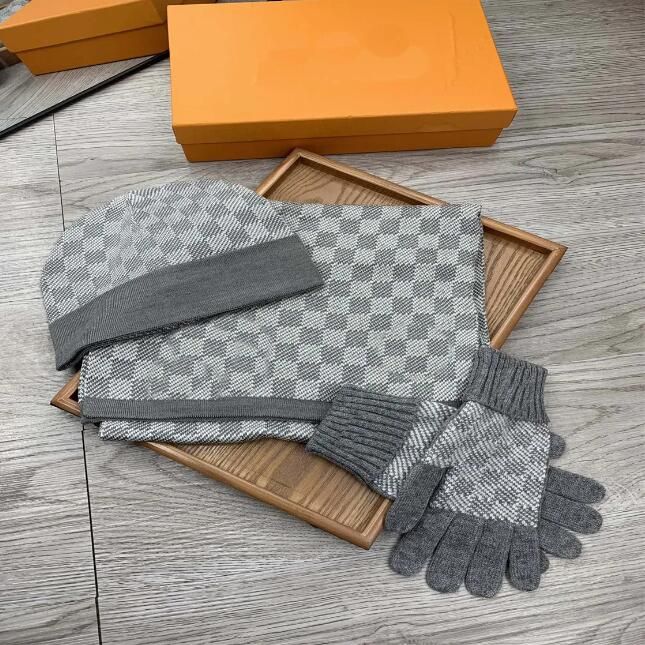 Designer Hats & Gloves for Men