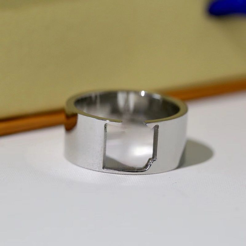 Silver Ring 2