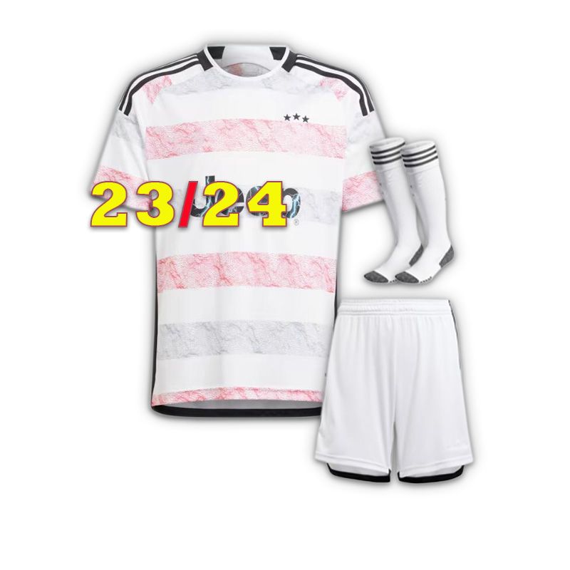 23/24 away kit