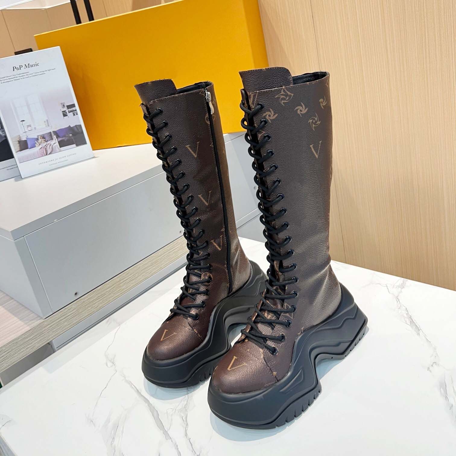 Las mejores ofertas en Botas de combate para mujer Louis Vuitton