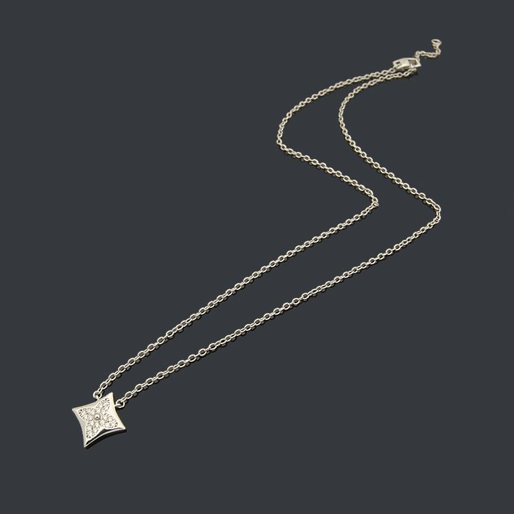 018-30 silver necklace