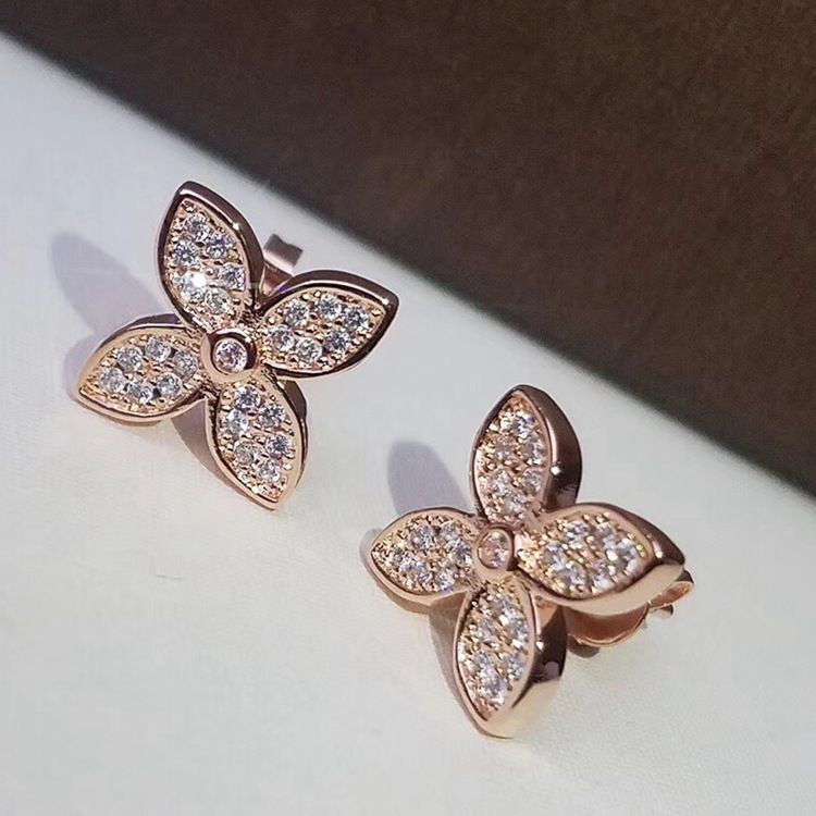 08-25 Rose Gold Earring