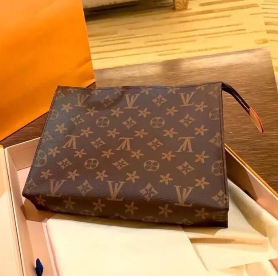 Louis Vuitton Toiletry Pouch 26 for Women