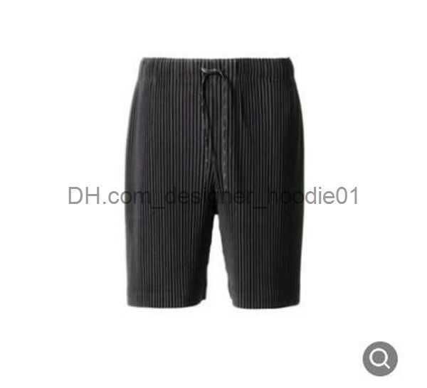 shorts noirs