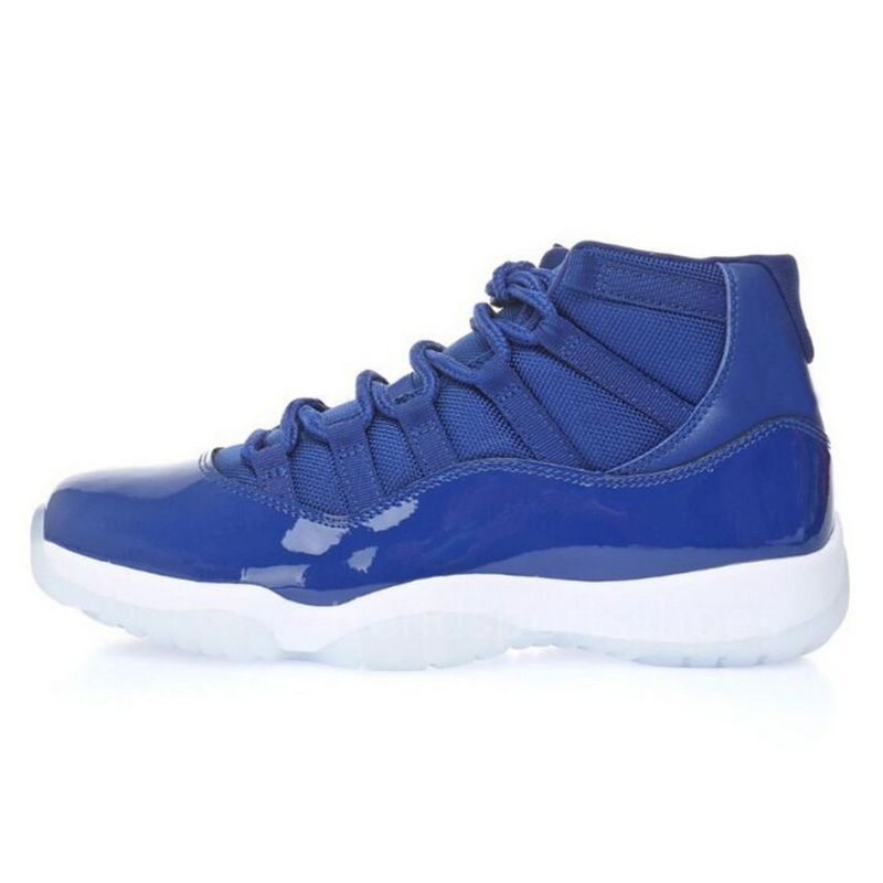 11s royale