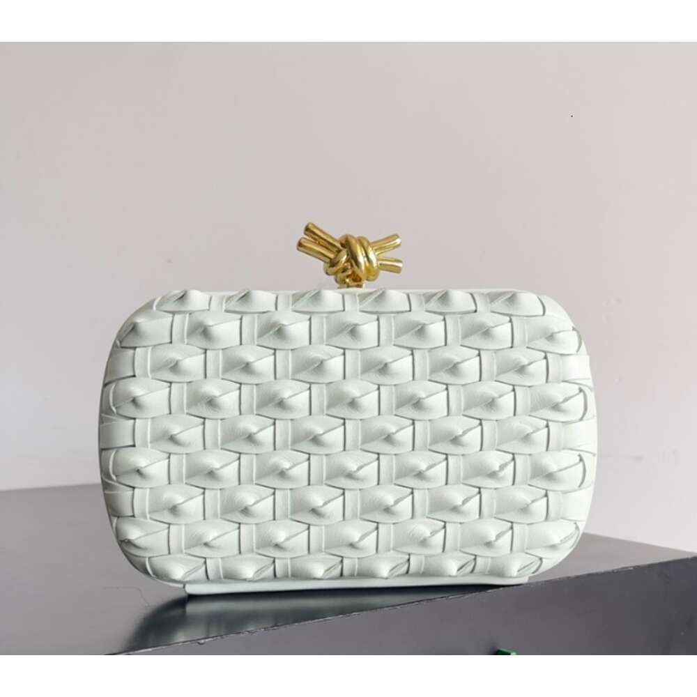 clutch bag-white2