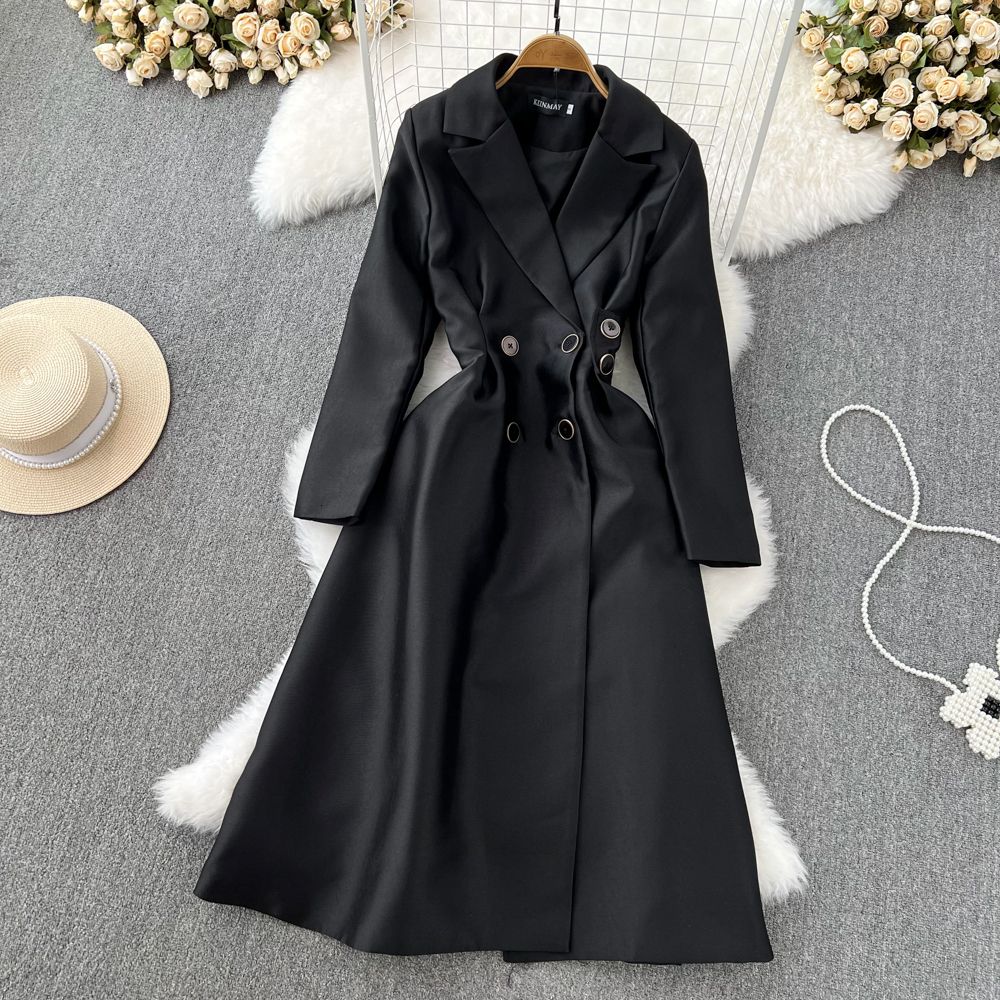 Robe noire