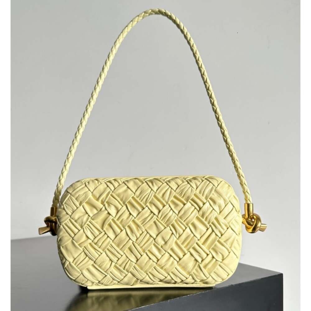 shoulder bag-yellow