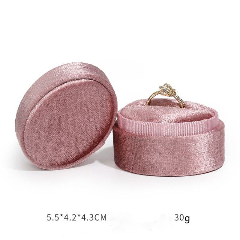 фиолетовая розовая коробка кольца
