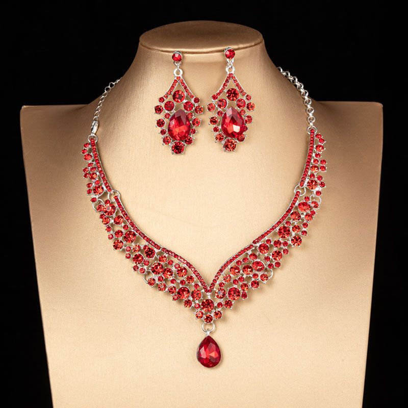 Collier en argent rouge