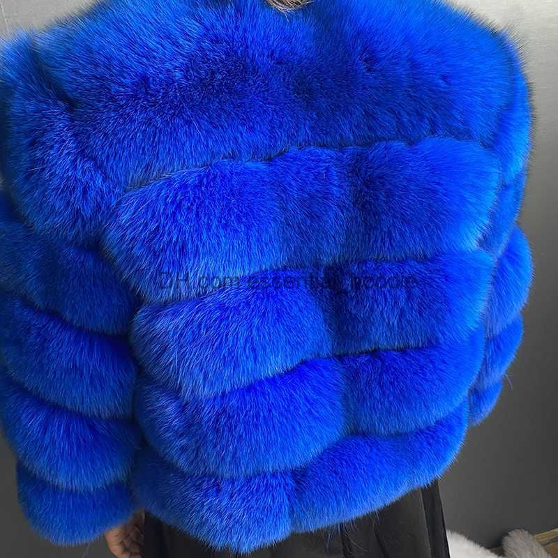 szafirowy niebieski płaszcz