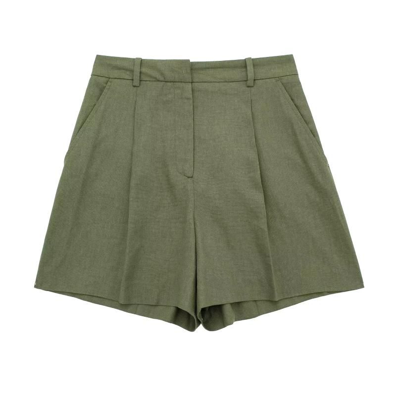 Armeegrüne Shorts