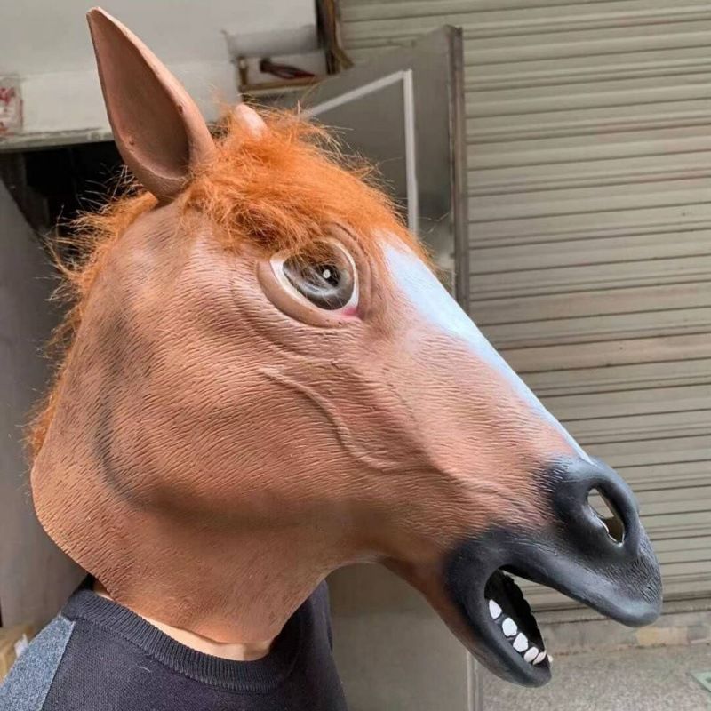 茶色の馬の頭