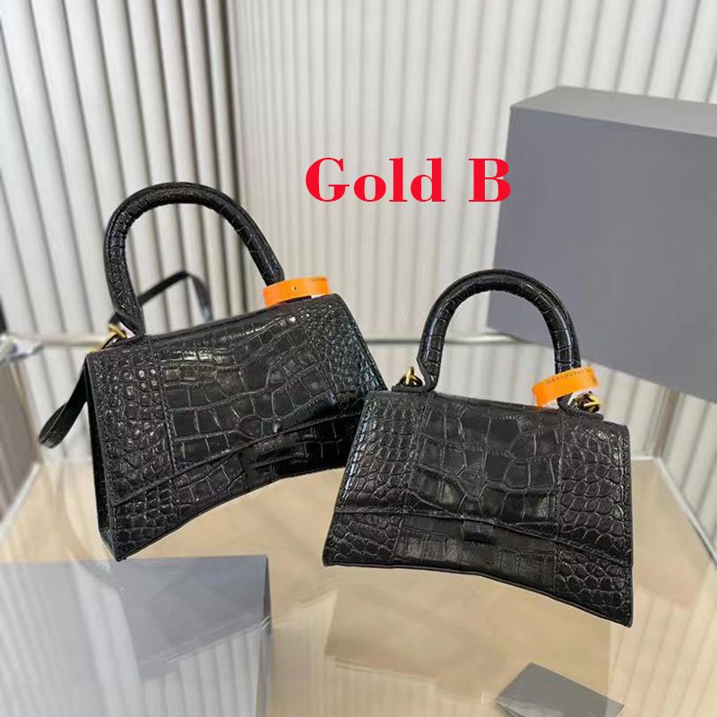 Black crocodile Gold-hardware