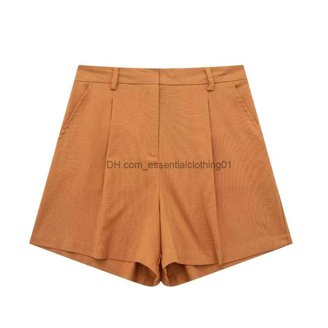 orange shorts