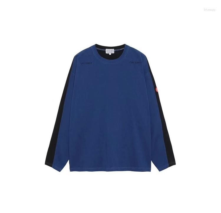 Navy blau