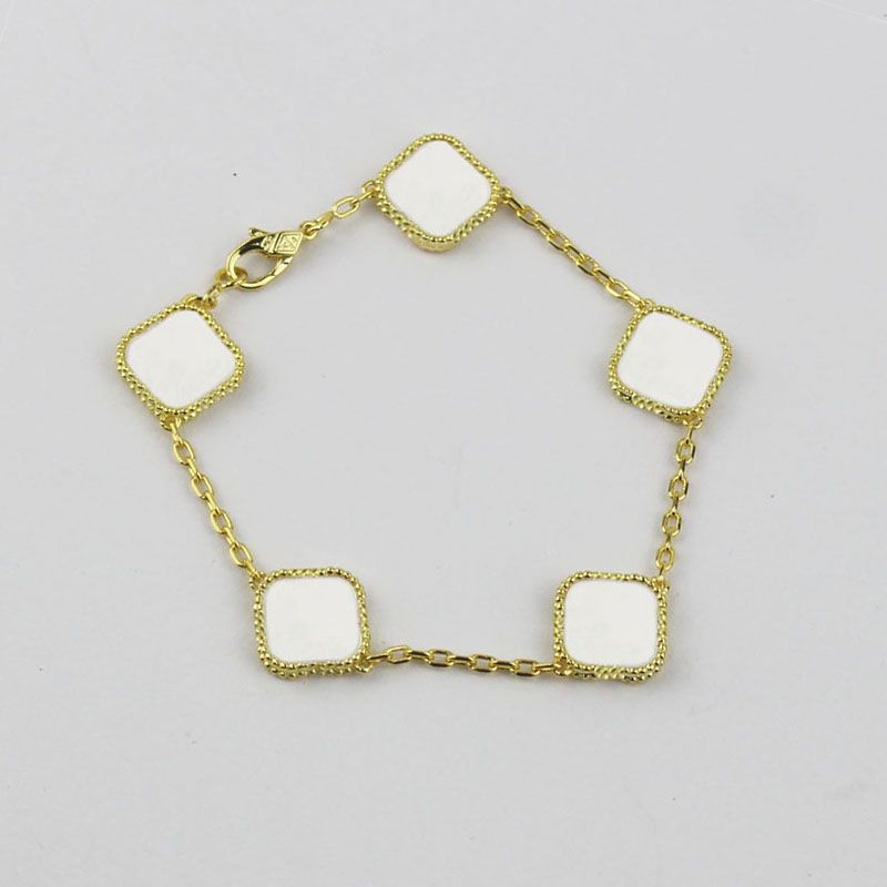 18139_4,bracelet