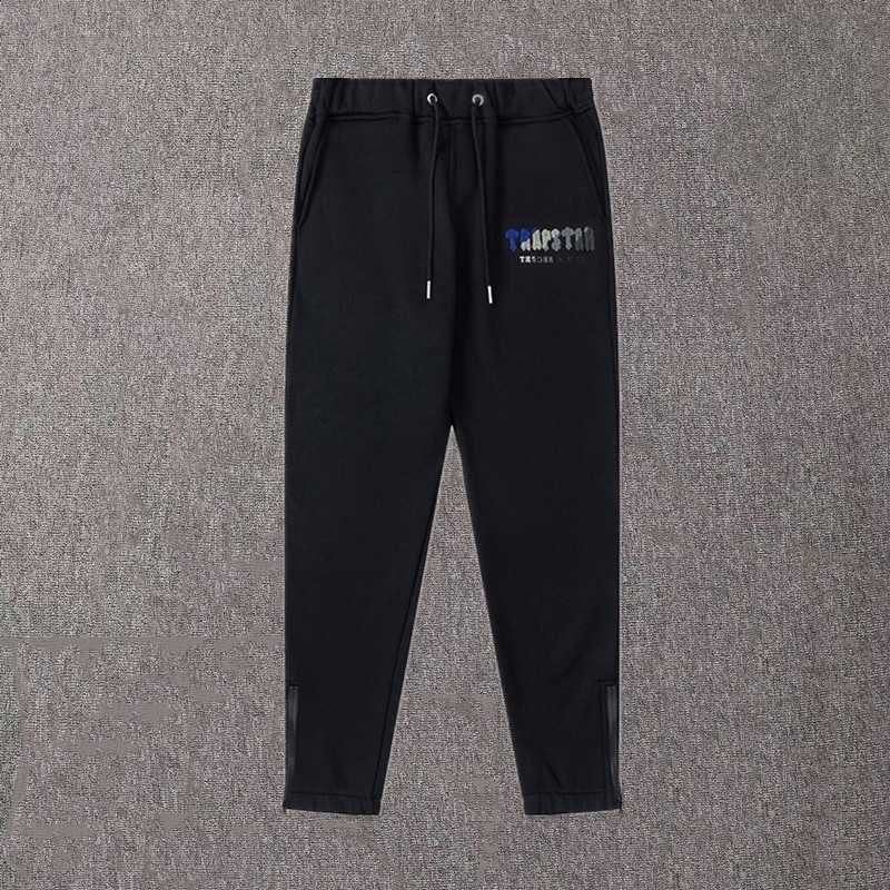 pantalones sencillos con logo negro, azul y blanco