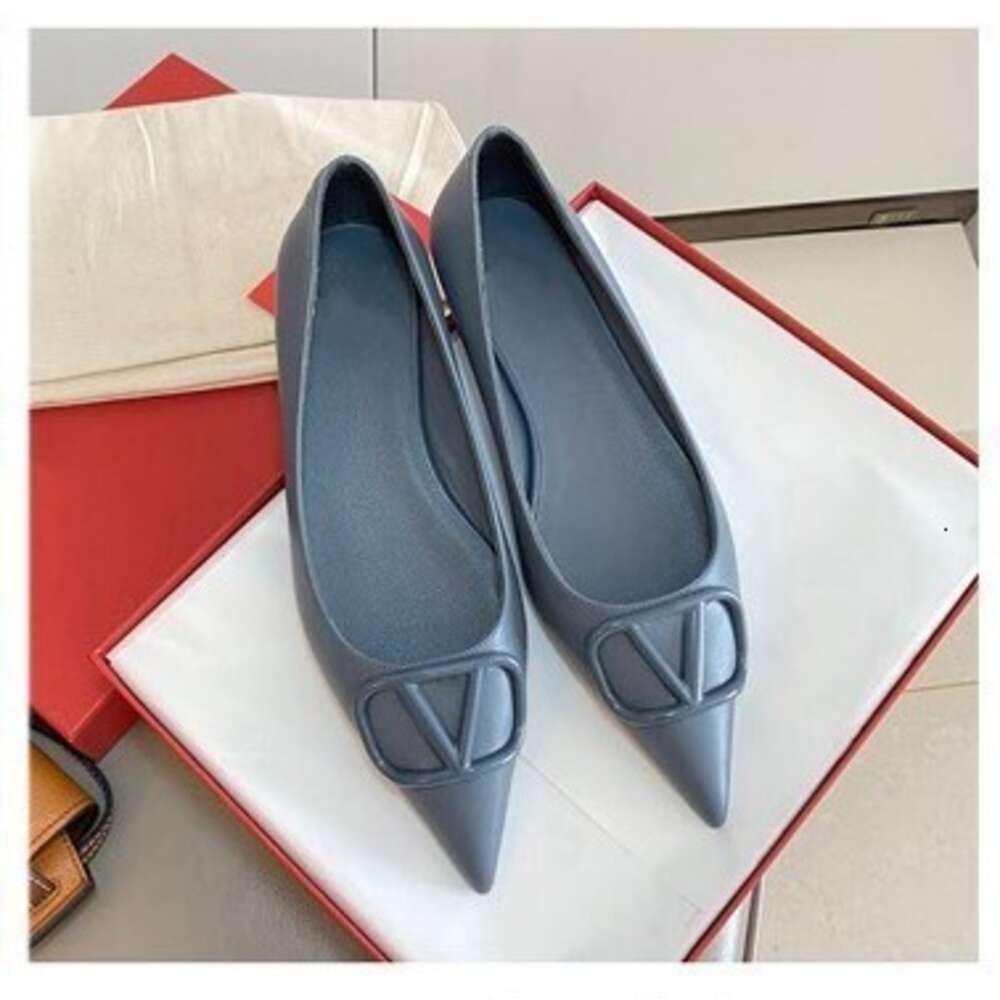 Haze Blue Button Single Shoe