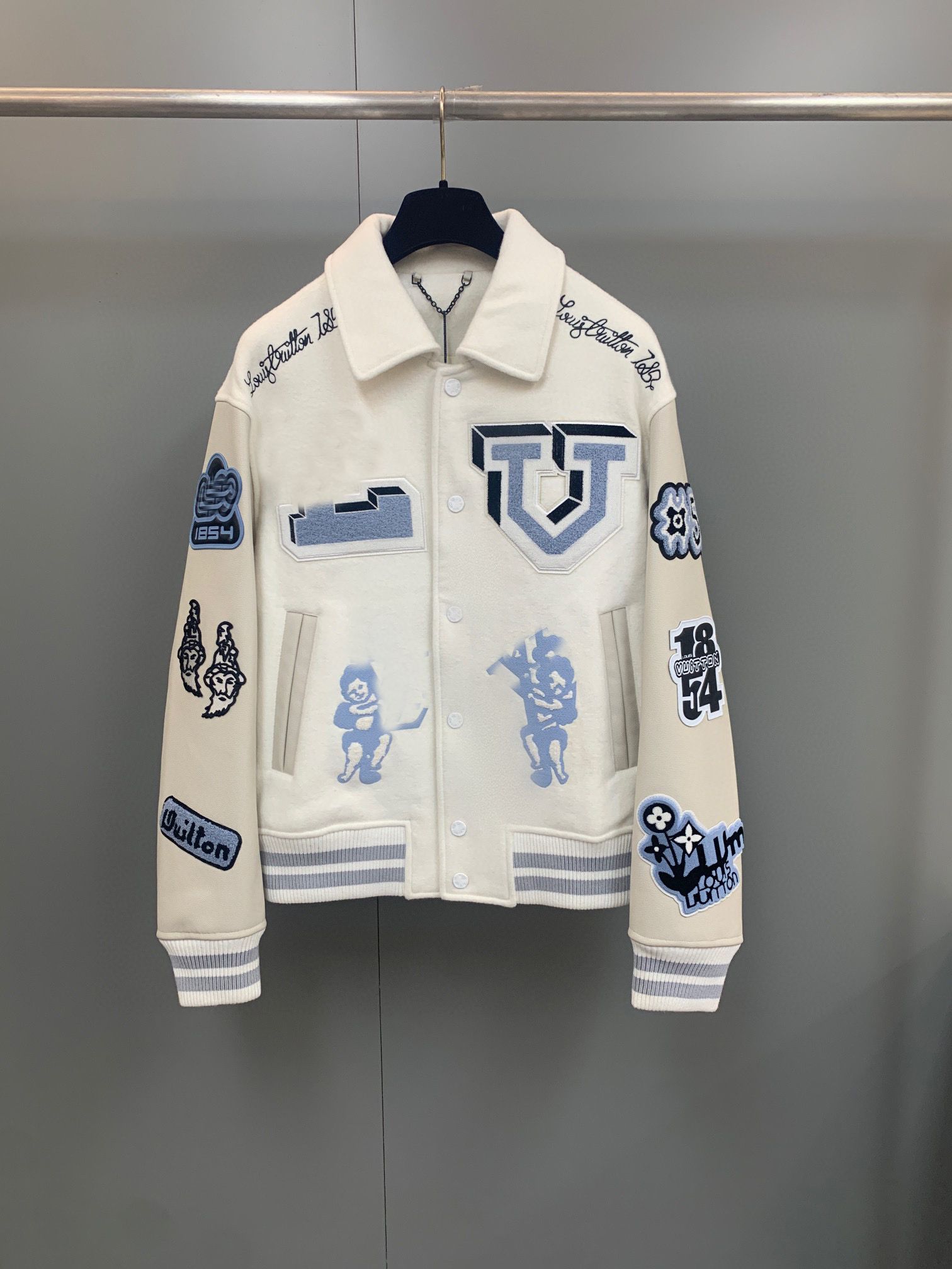 Multi Patches Mixed Leather Monogram Varsity Blouson Milky Whit Men Varsity  Leather Blouson House Signatures Embroidered Windbreaker Real Leather  Outerwear From 111,1 €