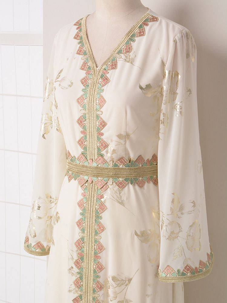 Weißer Kaftan China S